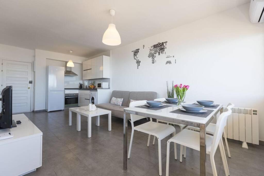 Apartamento Primera Linea โมฮาการ์ ภายนอก รูปภาพ